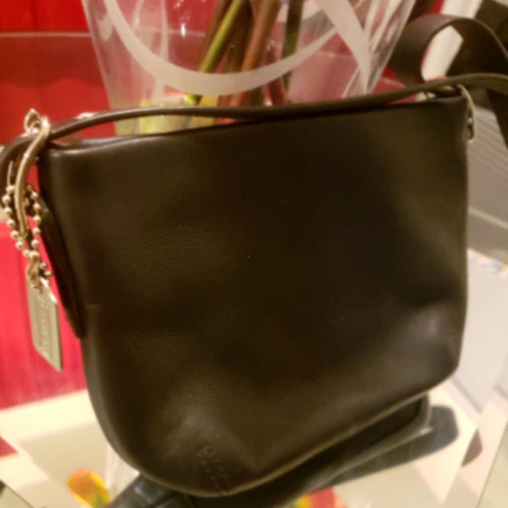 Black Coach Leather Handbag/Wrislet🖤